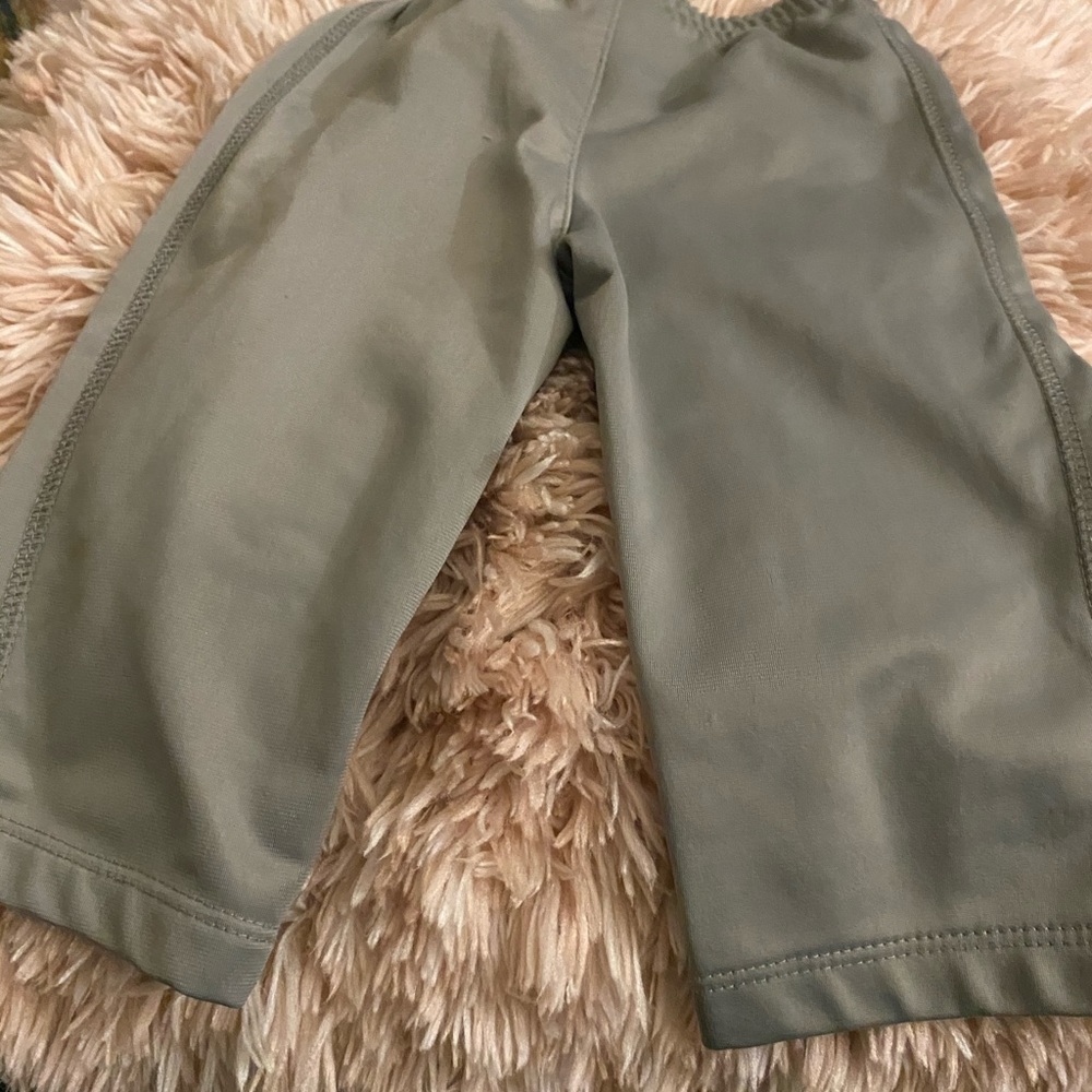 Pants - Picture 4 of 4